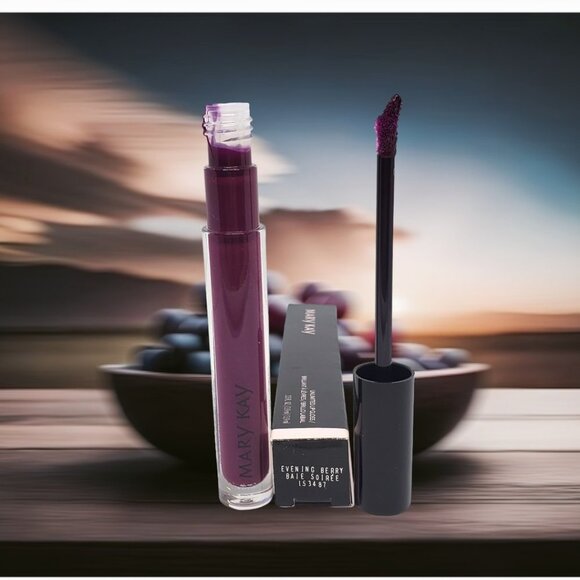 Evening Berry Pearl Unlimited Lip Gloss - Mary Kay - Picture 4 of 9